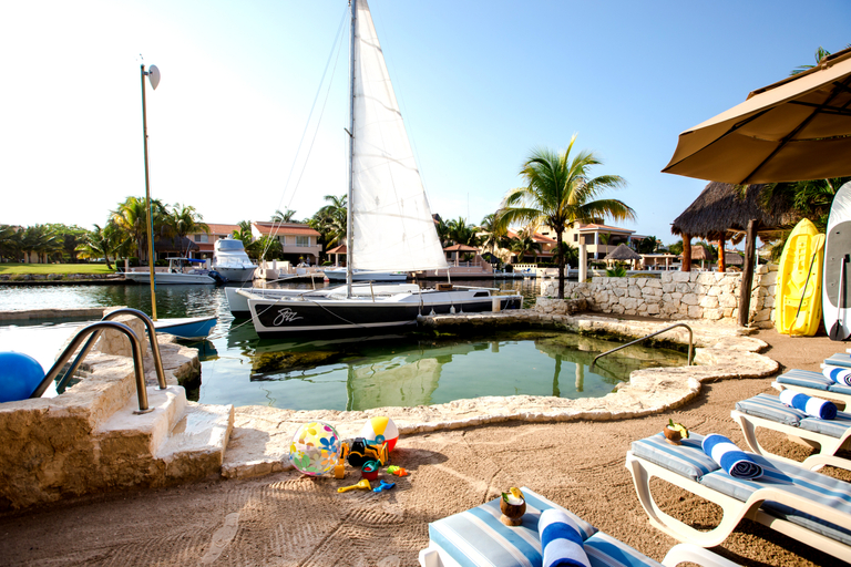 Sport & Beauty 2, Chez Waffle Hotel, Cozumel