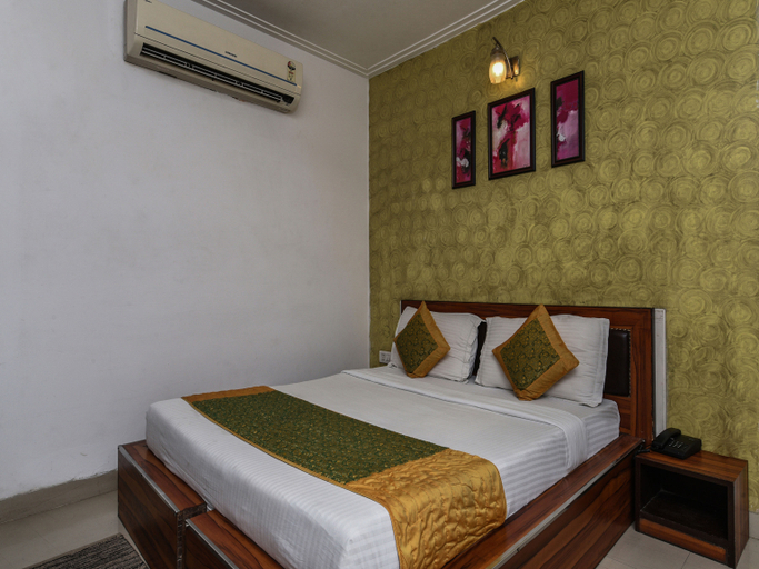 Bedroom 3, Om Paradise Hotel, Delhi