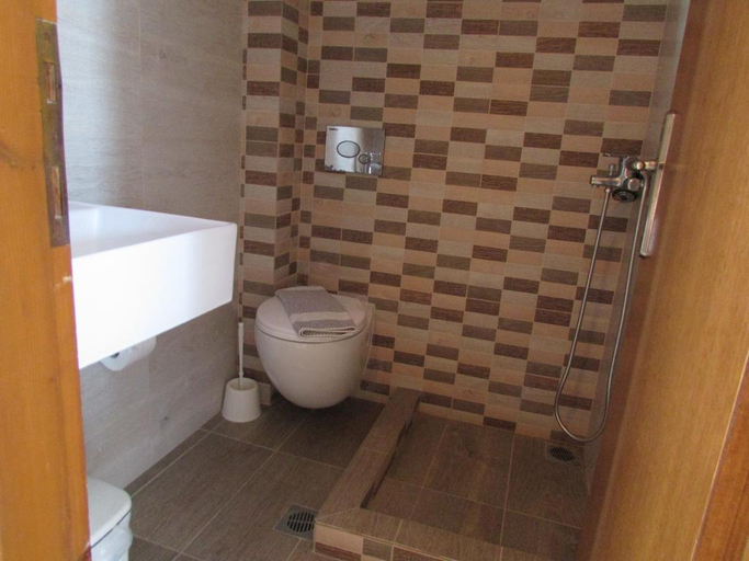 Bathroom, Sevi Apartments, South Aegean