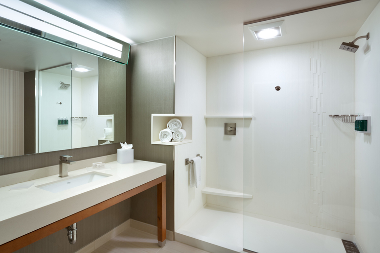 Bathroom 4, Courtyard by Marriott Los Angeles LAX/Hawthorne, Los Angeles