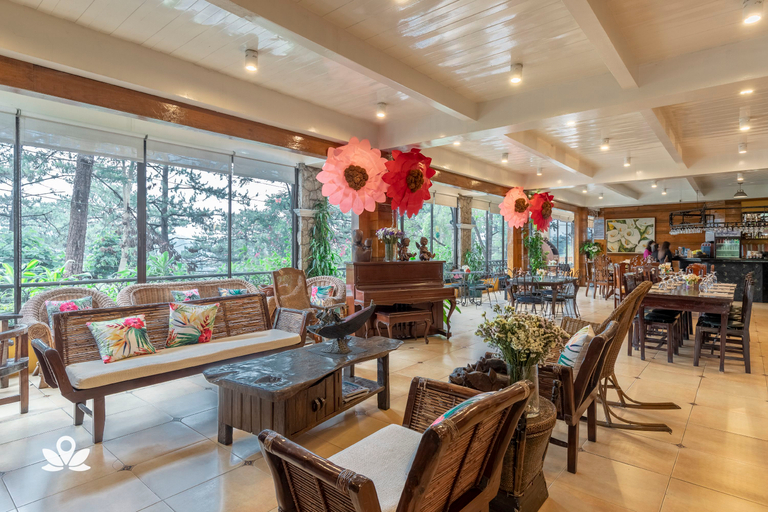 Food & Drinks 4, South Drive Baguio Manor, Baguio City