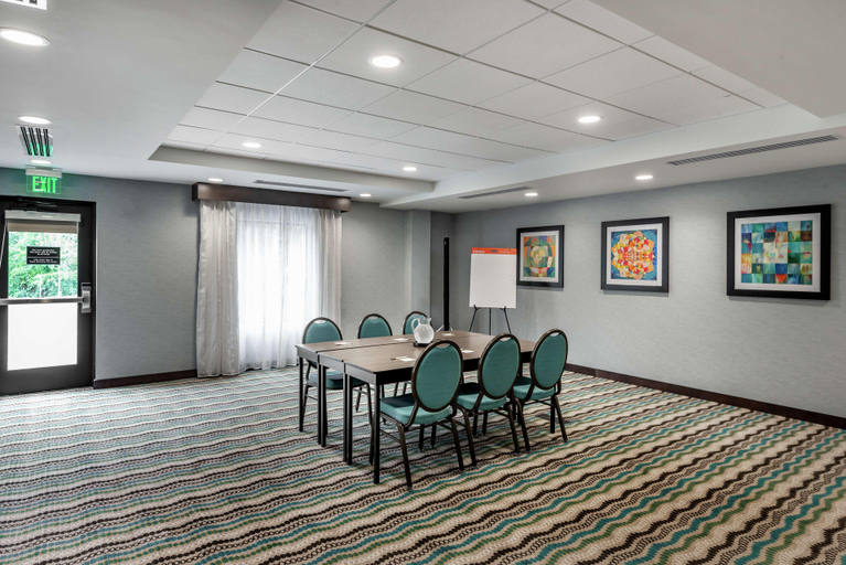 Public Area 2, Hampton Inn Baltimore Bayview Campus, Baltimore