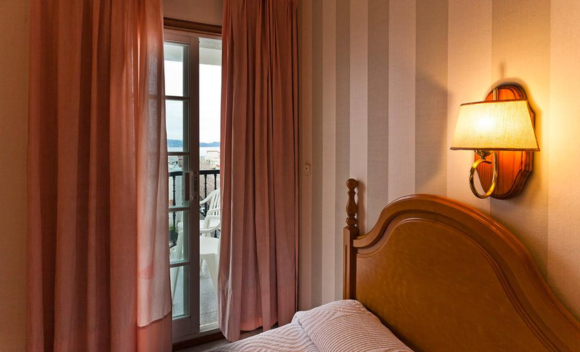 Bedroom 2, Panadeiramar, Pontevedra