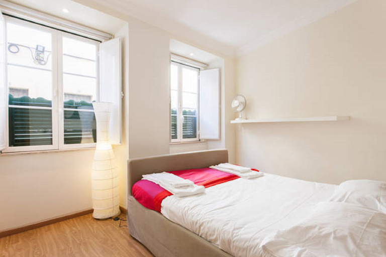 Bedroom, The Old Stables Chiado Apartments, Lisbon