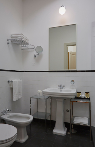 Bathroom 4, Marquês Garden House, Porto
