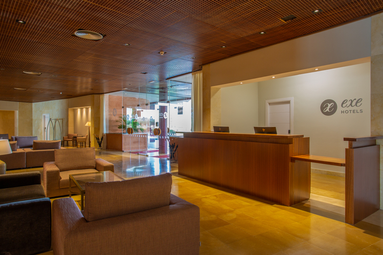 Public Area 2, Dorma Layos Golf, Toledo