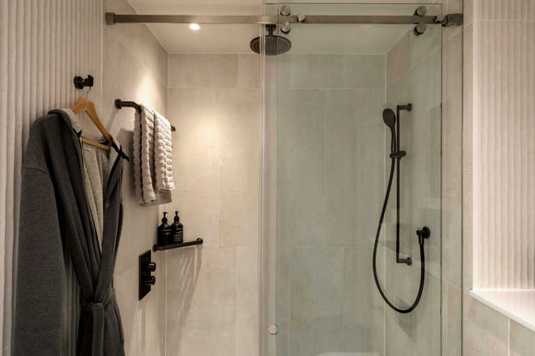 Bathroom 4, Autograph Collection Bankside, London