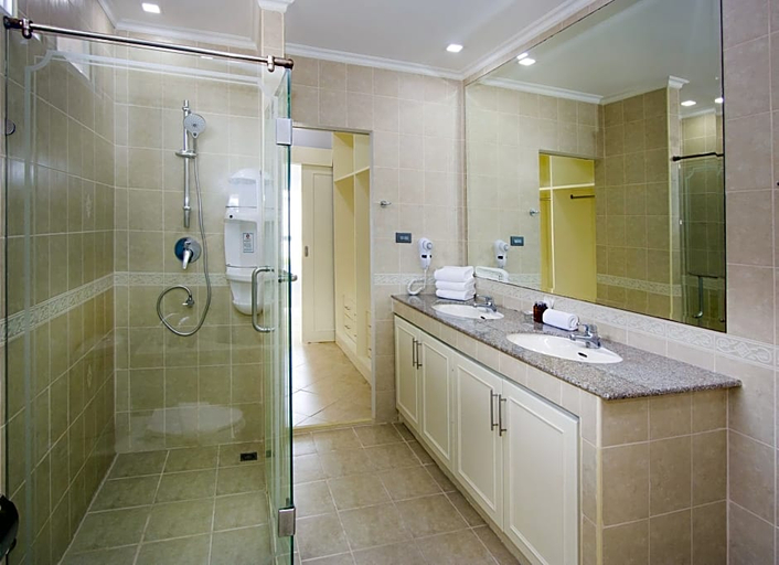 Bathroom 4, Tortuga Villas Pattaya, Pattaya