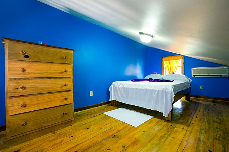 Bedroom 4, Bananarama Dive & Beach Resort, Roatán