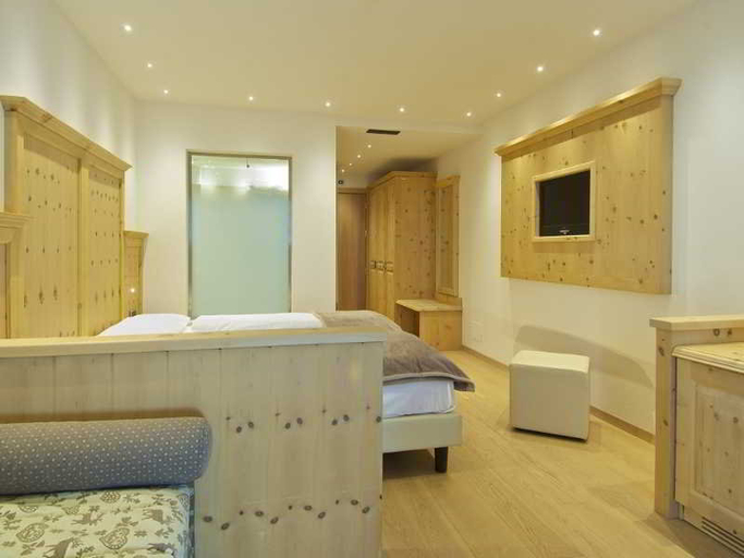 Bathroom 4, Hotel Alba, Sondrio