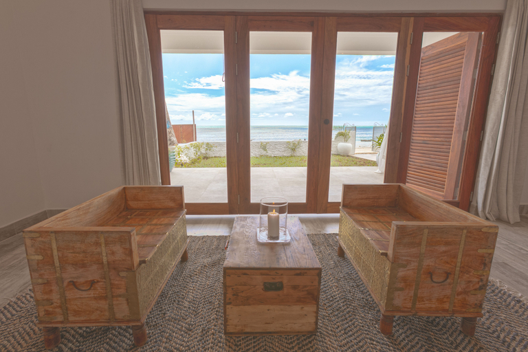 Bedroom 3, Asali Beach House, Kusini