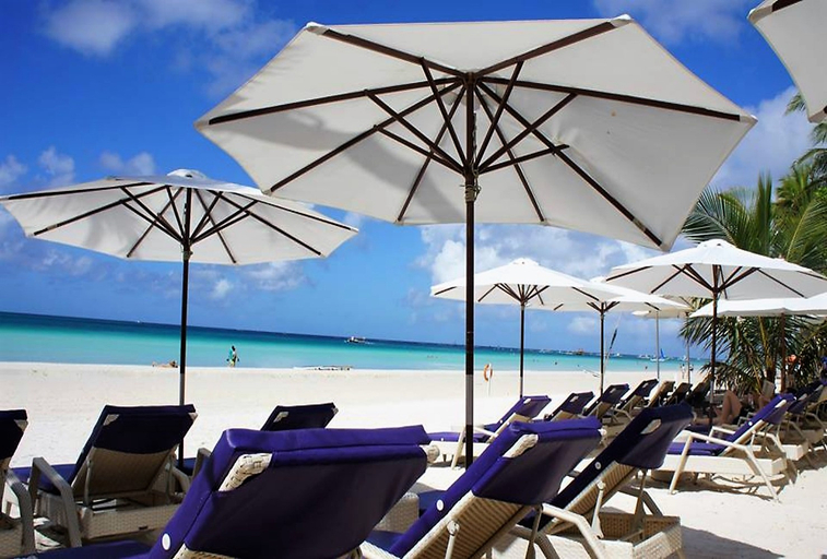 Public Area 2, Sur Beach Resort, Malay
