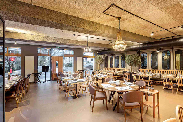 Food & Drinks 4, Vistay Apartments, Luxembourg