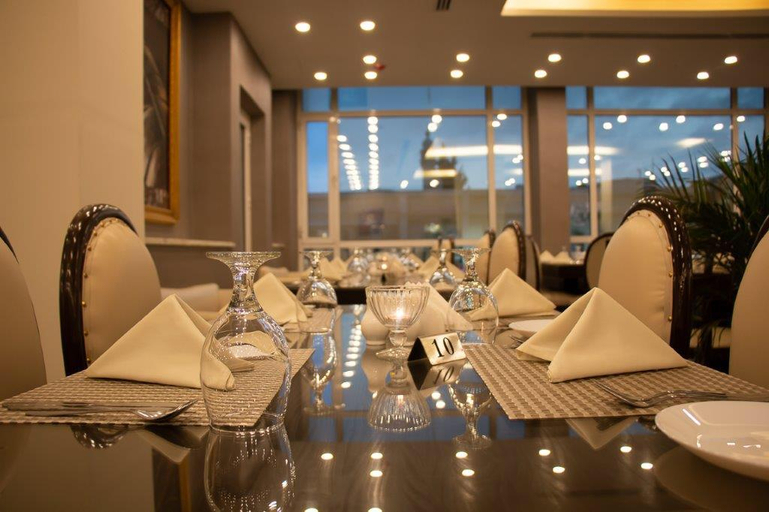 Food & Drinks 5, Sandy Palace Hotel, Wadi Essier