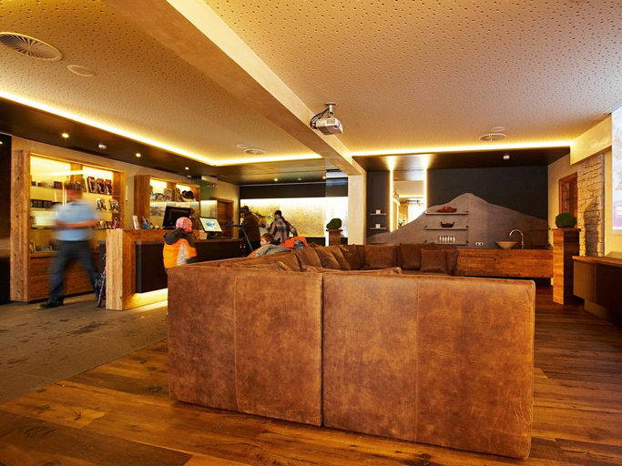 Public Area 3, Alpengasthof Grüner, Imst