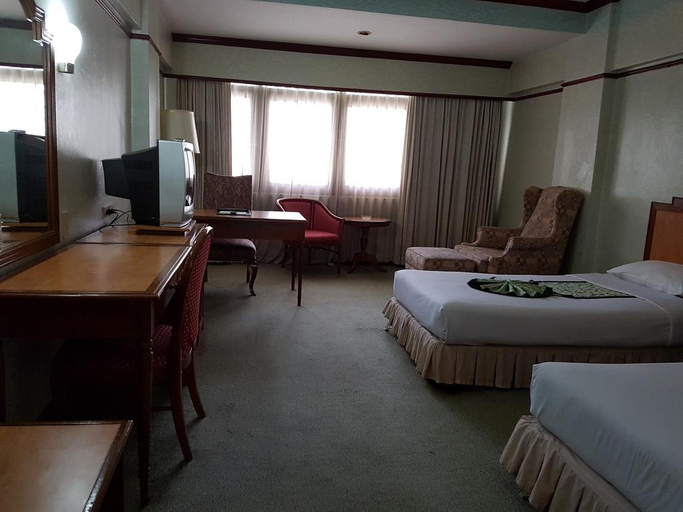 Bedroom 2, 曼谷公园酒店(The Park Hotel Bangkok), Wattana