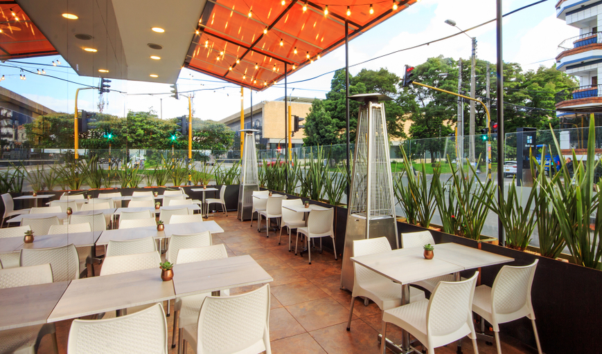 Food & Drinks 4, American Visa Tower, Santafé de Bogotá