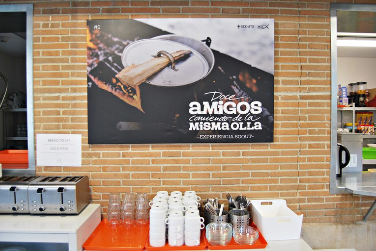 Food & Drinks 5, Scout Madrid Hostel, Madrid