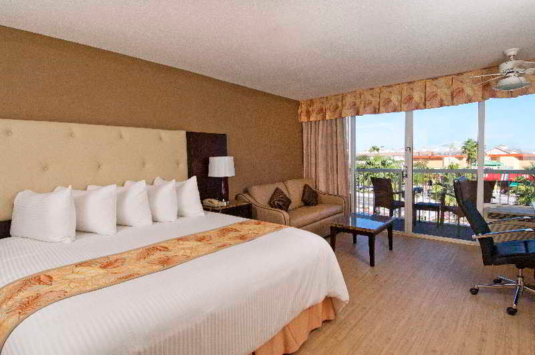 Bedroom 3, JW Marriott Clearwater Beach Resort & Spa, Pinellas