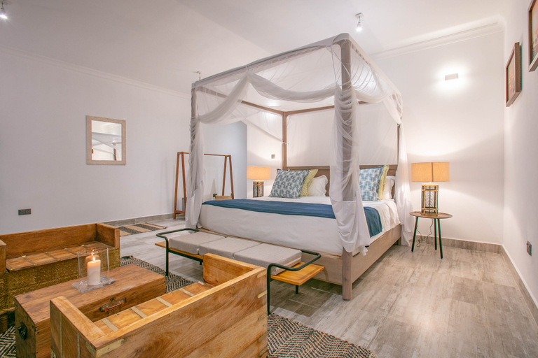 Bedroom 2, Asali Beach House, Kusini
