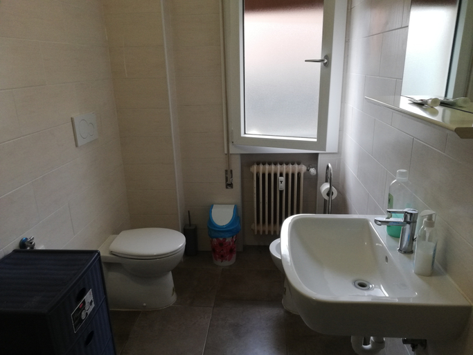 Bathroom 4, Venice Holiday, Venezia