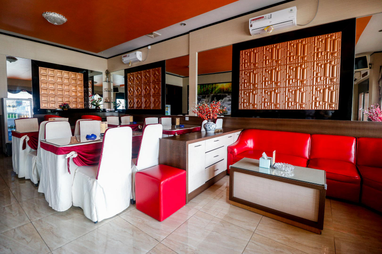 Public Area 3, RedDoorz Plus near DC Mall Batam, Batam