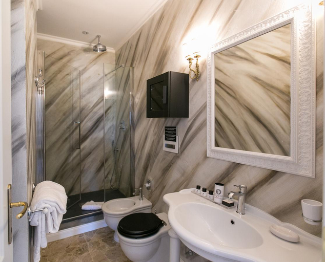 Bathroom 4, JB Luxury Relais, Rome