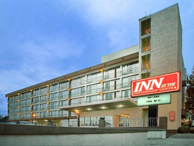 Exterior & Views 2, Inn At The Convention Center, Multnomah