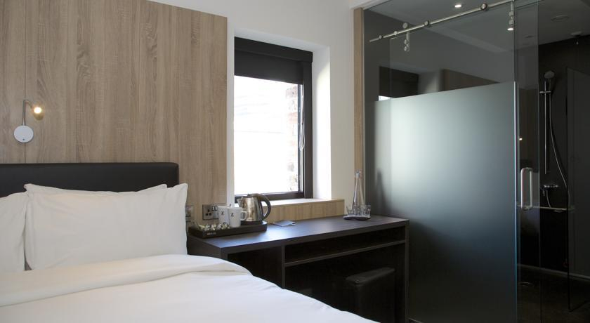 Bedroom 3, Z Hotel Glasgow, Glasgow