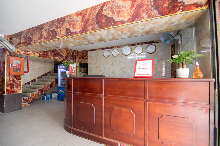 Public Area 1, RedDoorz Plus near Mien Tay Bus Station 2, District 6