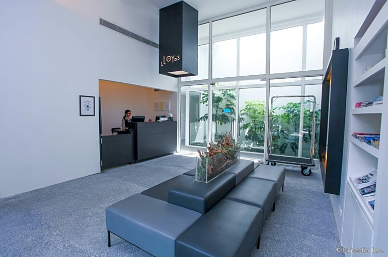 Public Area 2, Lloyd's Inn, Singapore