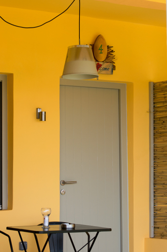 Public Area 2, Rooster Guesthouse Rooms, South Aegean