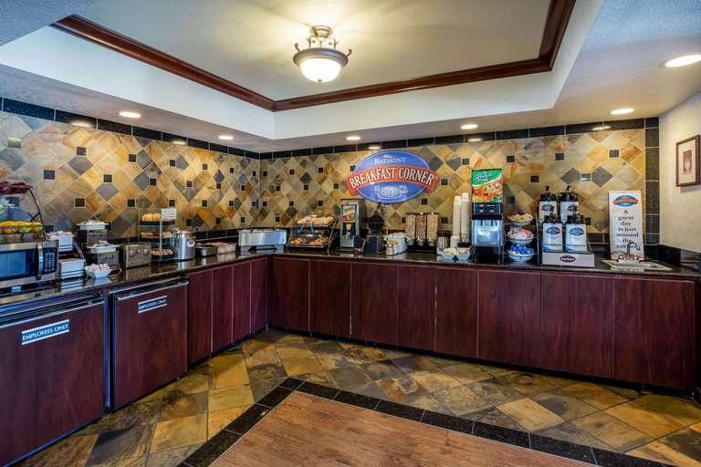 Public Area 2, Baymont by Wyndham Yakima Riverfront, Yakima