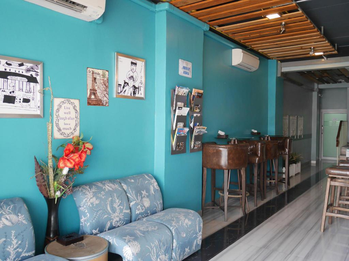 Public Area 5, Phaphoom Boutique, Bang Phli