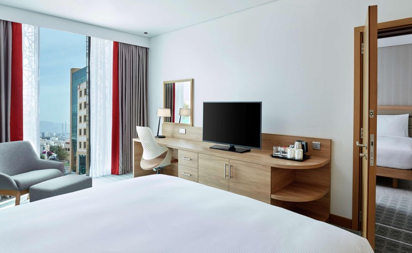 Bedroom 3, Hilton Garden Inn Muscat Al Khuwair, Muttrah