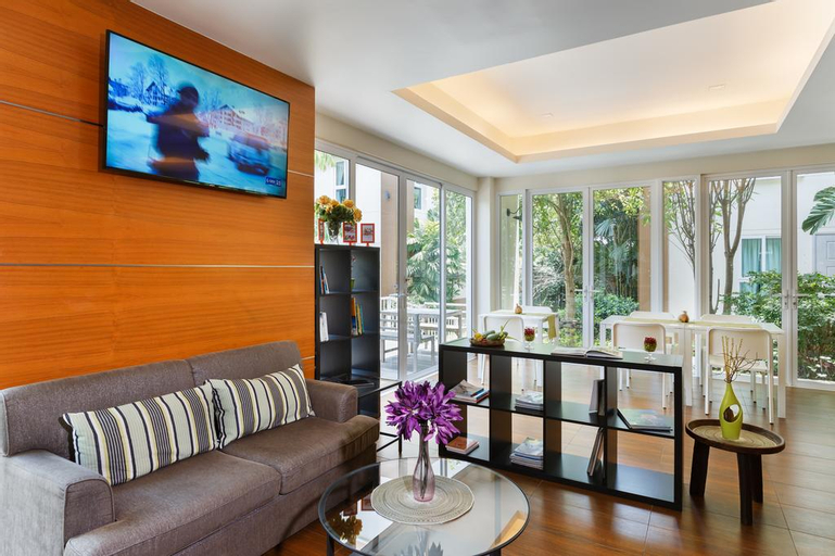 Public Area 2, U Tiny Boutique Suvarnabhumi Airport Hotel, Saphan Sung