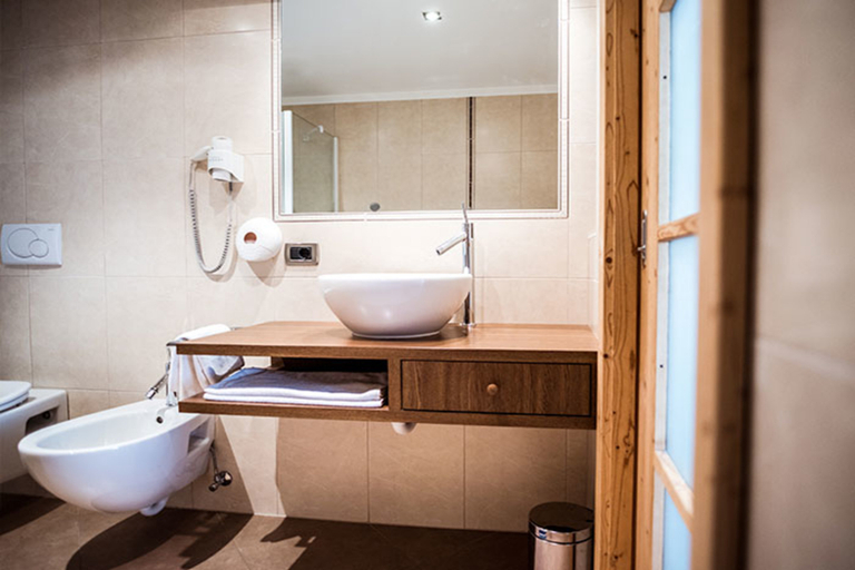 Bathroom, Linder, Bolzano