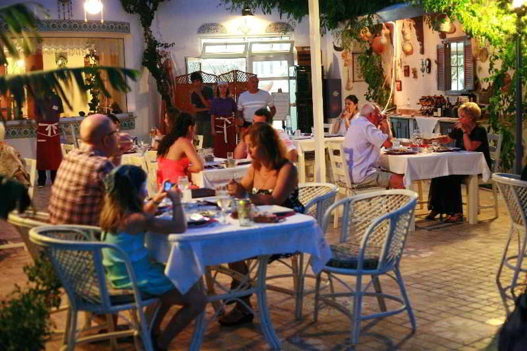 Food & Drinks