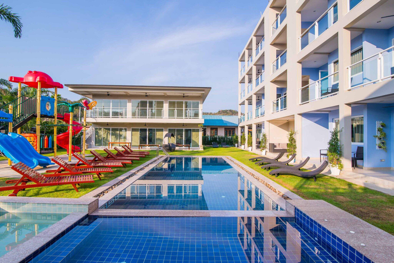 Sport & Beauty 4, Surf and Sand Resort, Hua Hin