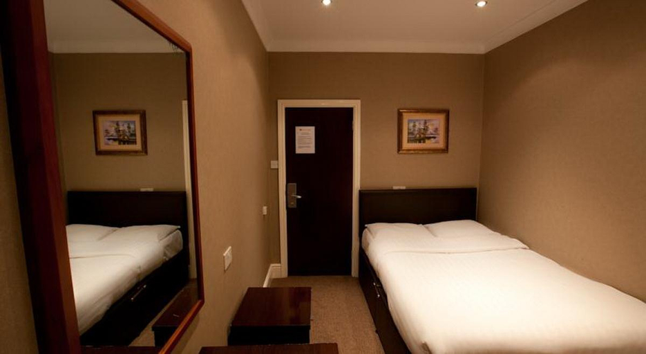 Bedroom 3, Newham Hotel, London