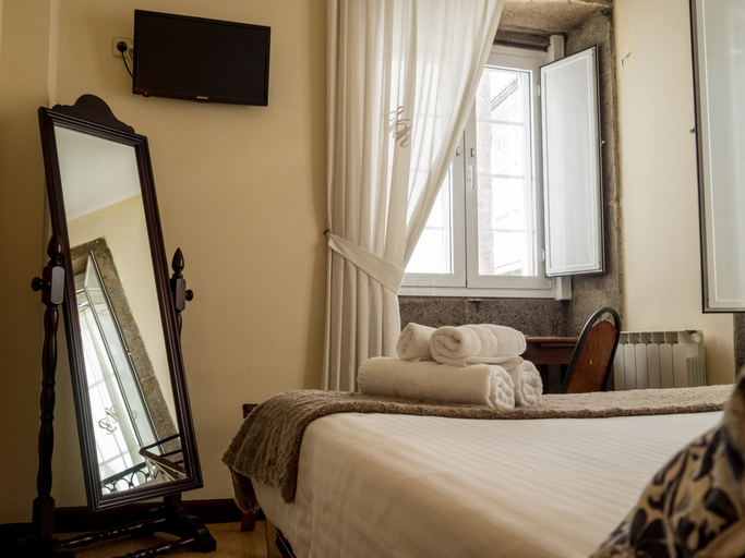 Bedroom 2, Real Santiago, A Coruña