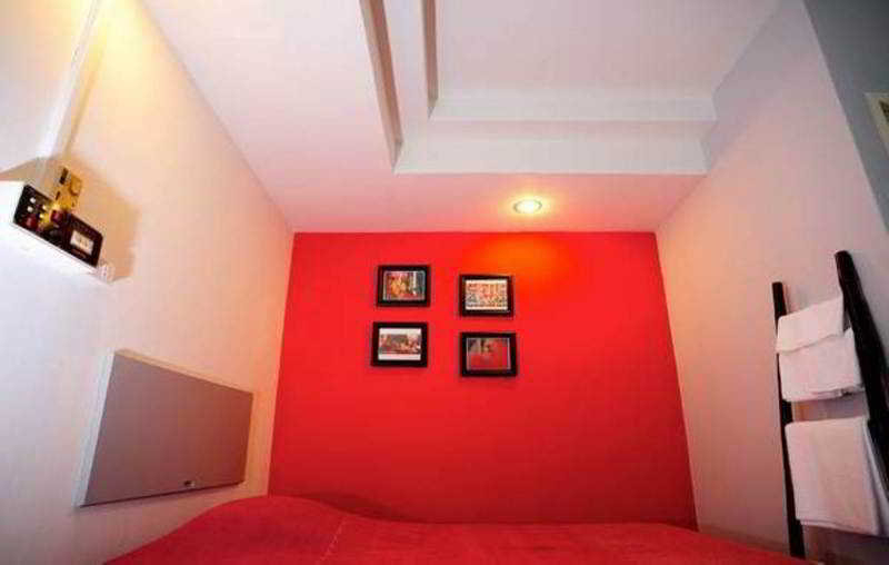 Public Area 3, Prince House, Ratchathewi