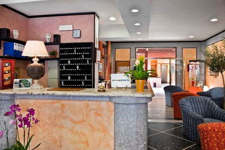 Public Area 3, Hotel Villa Margherita, Roma