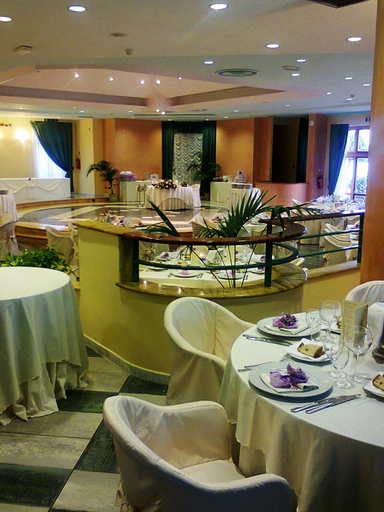 Food & Drinks, Club San Diego, Potenza
