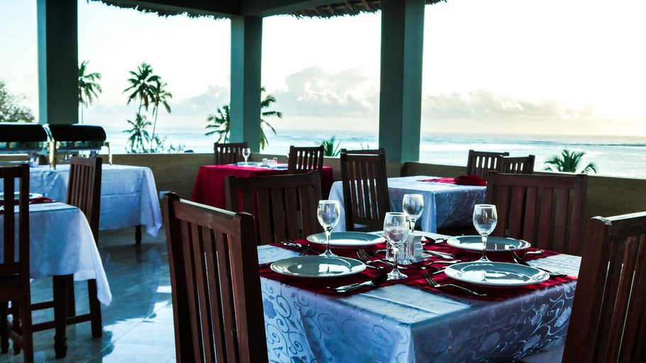 Food & Drinks, Sea Crest Hotel Zanzibar 3, Kaskazini 'B'