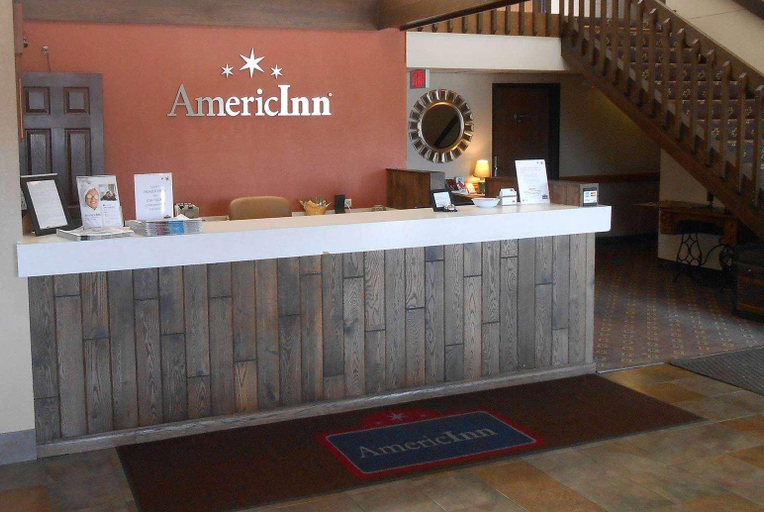 Public Area 2, AmericInn by Wyndham Forest Lake, Washington
