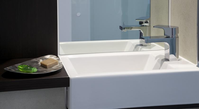Bathroom 3, Z Hotel Liverpool, Sefton
