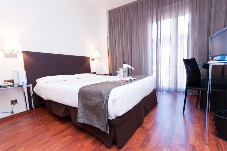 Bedroom 4, Edificio Leganitos, Madrid