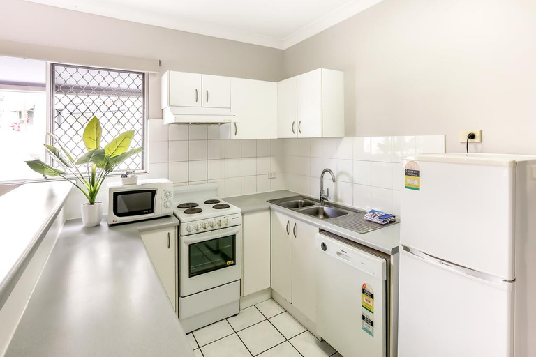 Bedroom 3, Citysider Apartments, Cairns