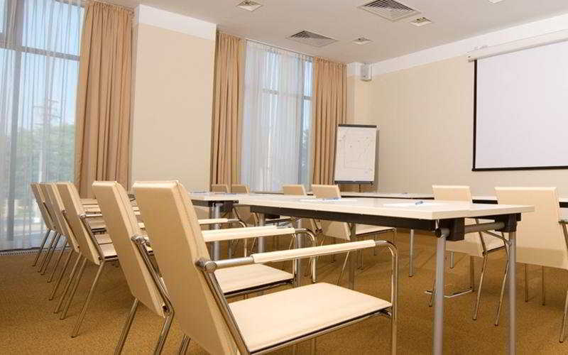 Business Facilities 5, The Gerald's Hotel, Radauti